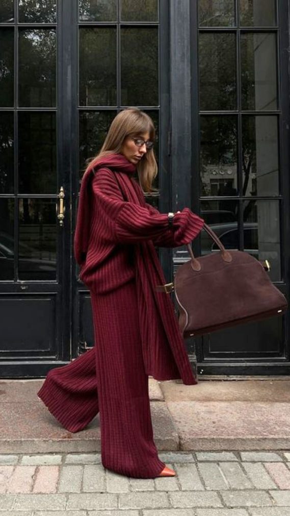 5 Burgundy Outfit Ideas